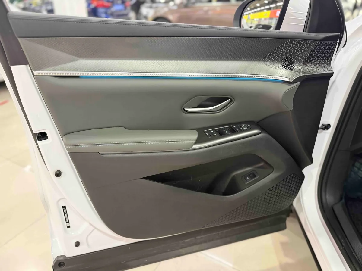 2025 BYD Song Pro 1.5L 101HP L4 E-CVT PHEV 12.9KWH,autocango,china used car exporter,china ev exporter,chinese used car exporter,chinese used ev exporter