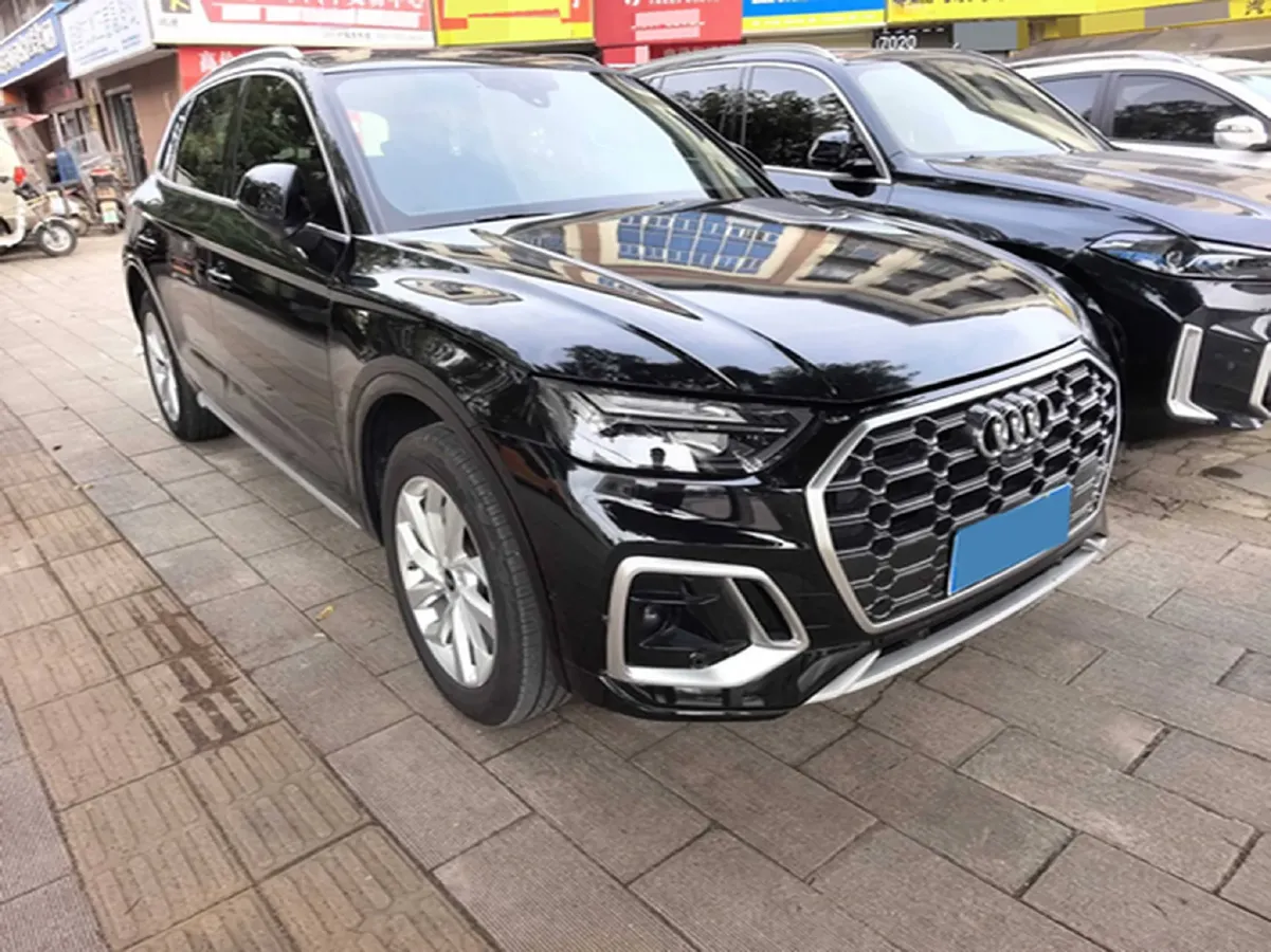 2021 Audi Q5L Sportback 2.0T 190HP L4 7DCT,autocango,china used car exporter,china ev exporter,chinese used car exporter,chinese used ev exporter