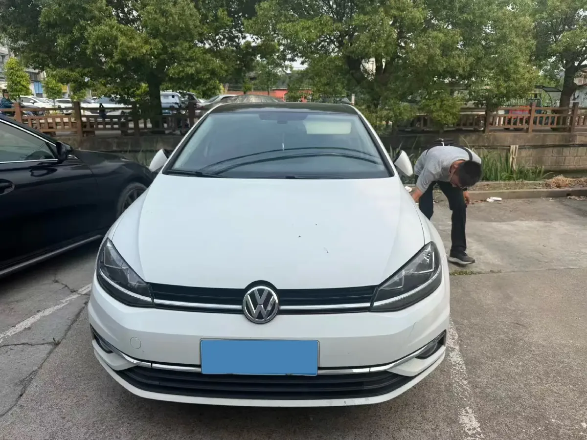2019 Volkswagen Golf 1.4T 150HP L4 7DCT,autocango,china used car exporter,china ev exporter,chinese used car exporter,chinese used ev exporter