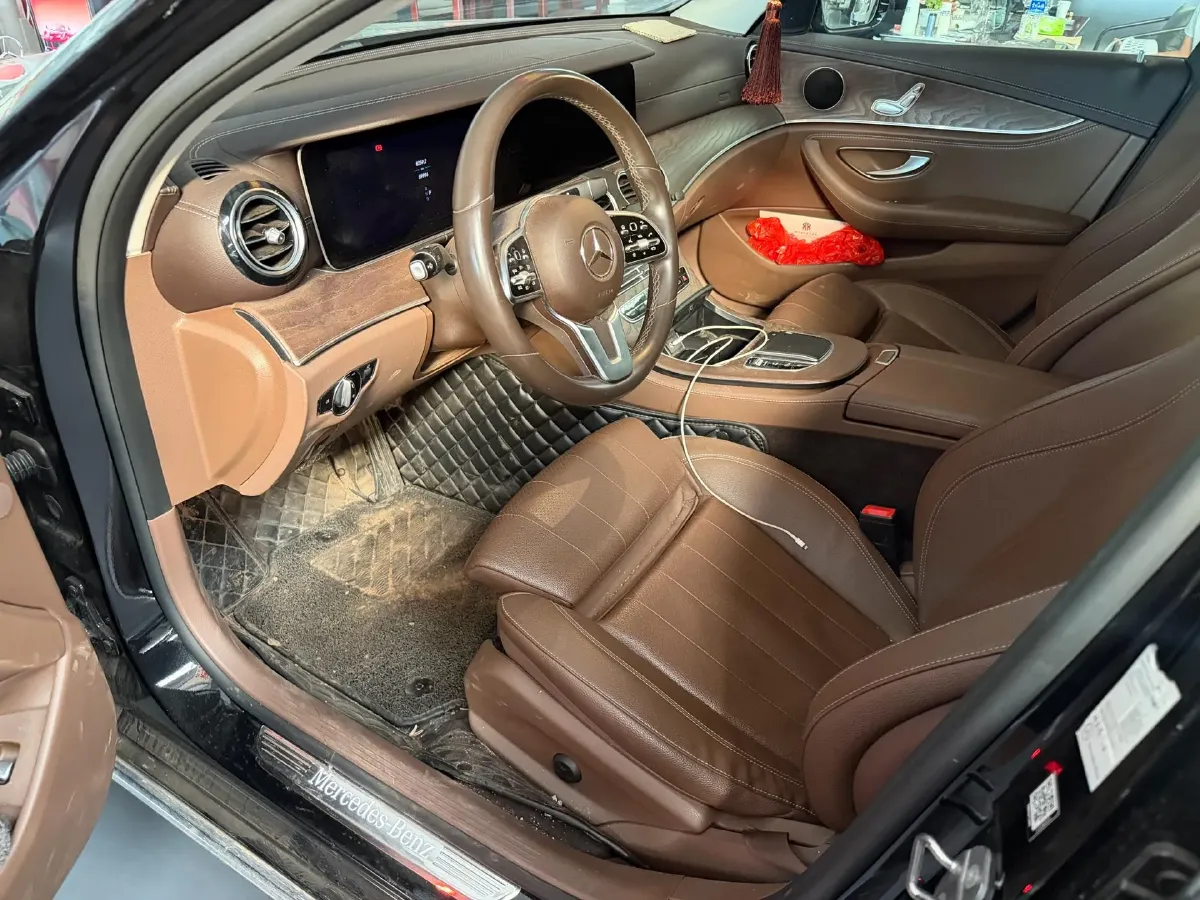 2020 Mercedes-Benz E Class 1.5T 184HP L4 9AT,autocango,china used car exporter,china ev exporter,chinese used car exporter,chinese used ev exporter