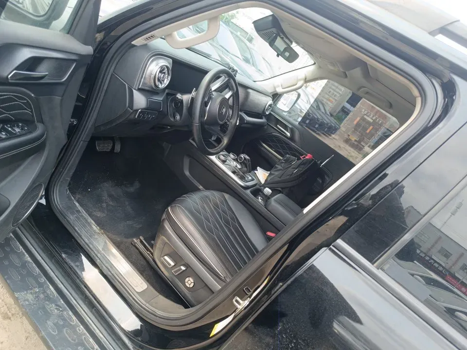 2023 Tank 300 2.0T 227HP L4 8AT,autocango,china used car exporter,china ev exporter,chinese used car exporter,chinese used ev exporter