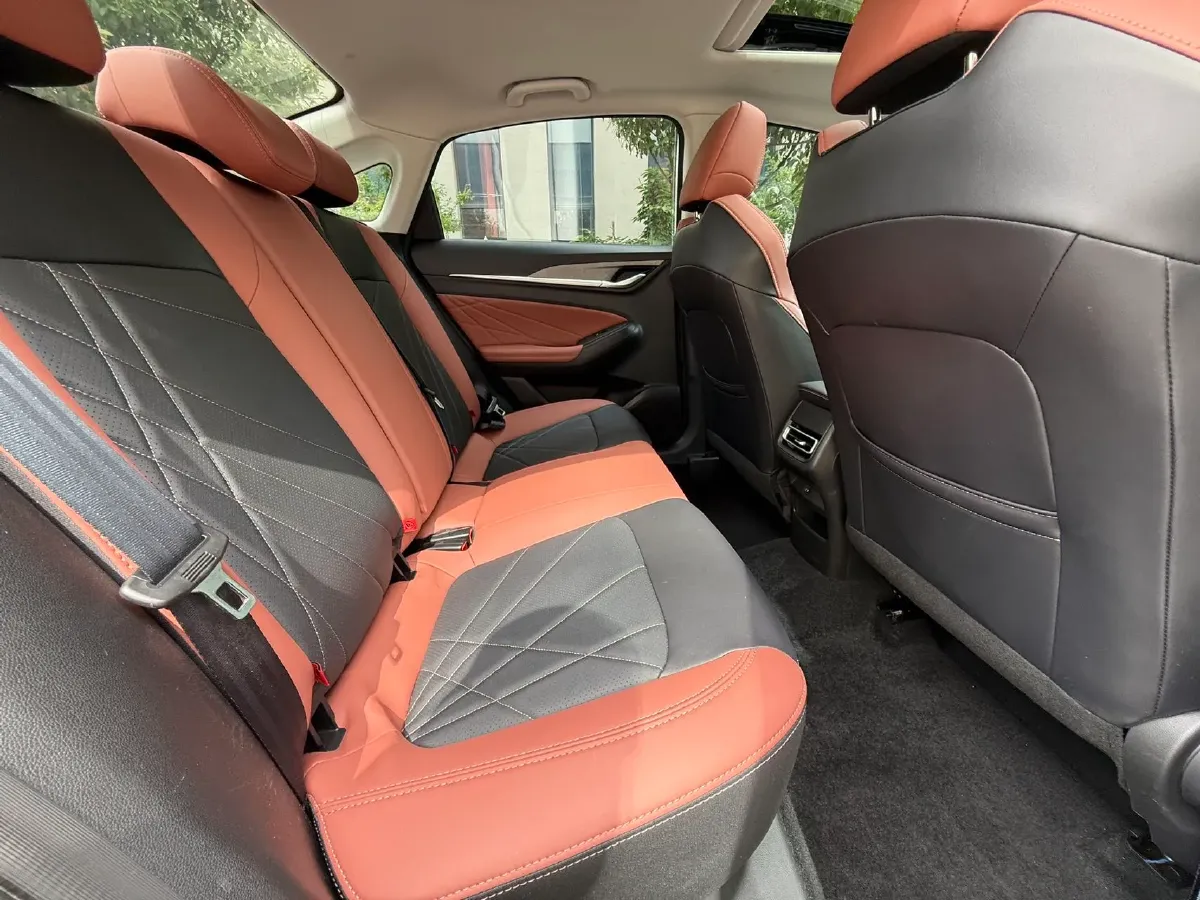 2023 ChangAn Eado 1.4T 160HP L4 7DCT,autocango,china used car exporter,china ev exporter,chinese used car exporter,chinese used ev exporter