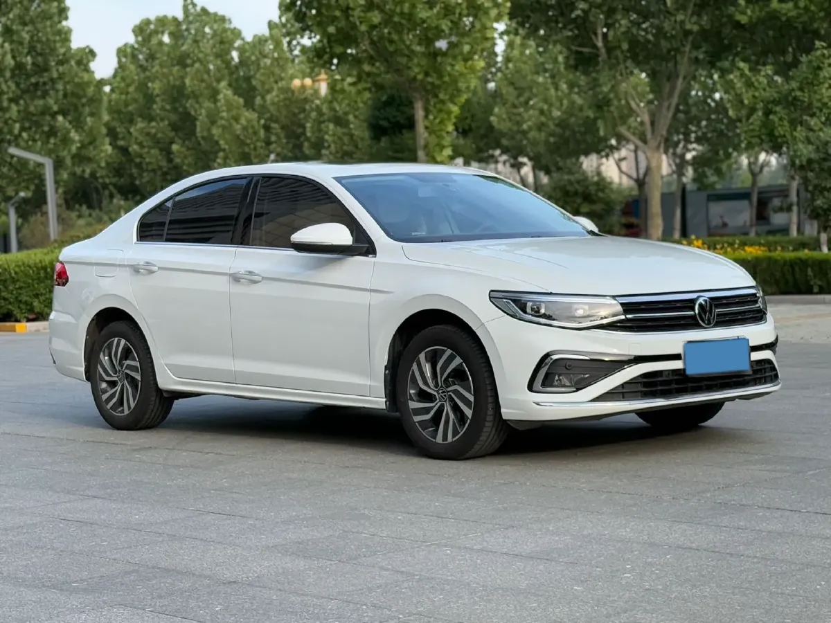 2023 Volkswagen Bora 1.2T 116HP L4 7DCT,autocango,china used car exporter,china ev exporter,chinese used car exporter,chinese used ev exporter