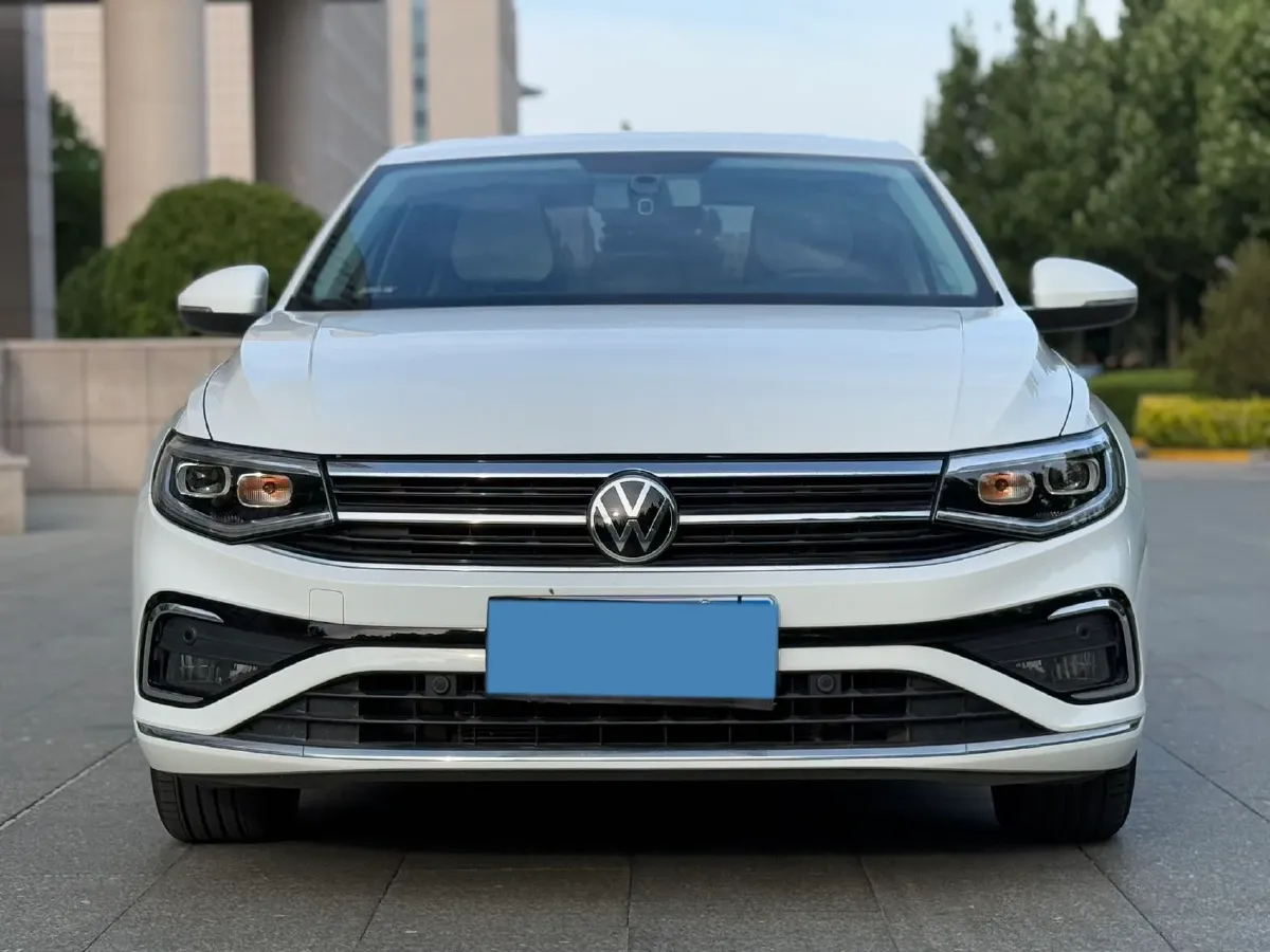 2023 Volkswagen Bora 1.2T 116HP L4 7DCT,autocango,china used car exporter,china ev exporter,chinese used car exporter,chinese used ev exporter