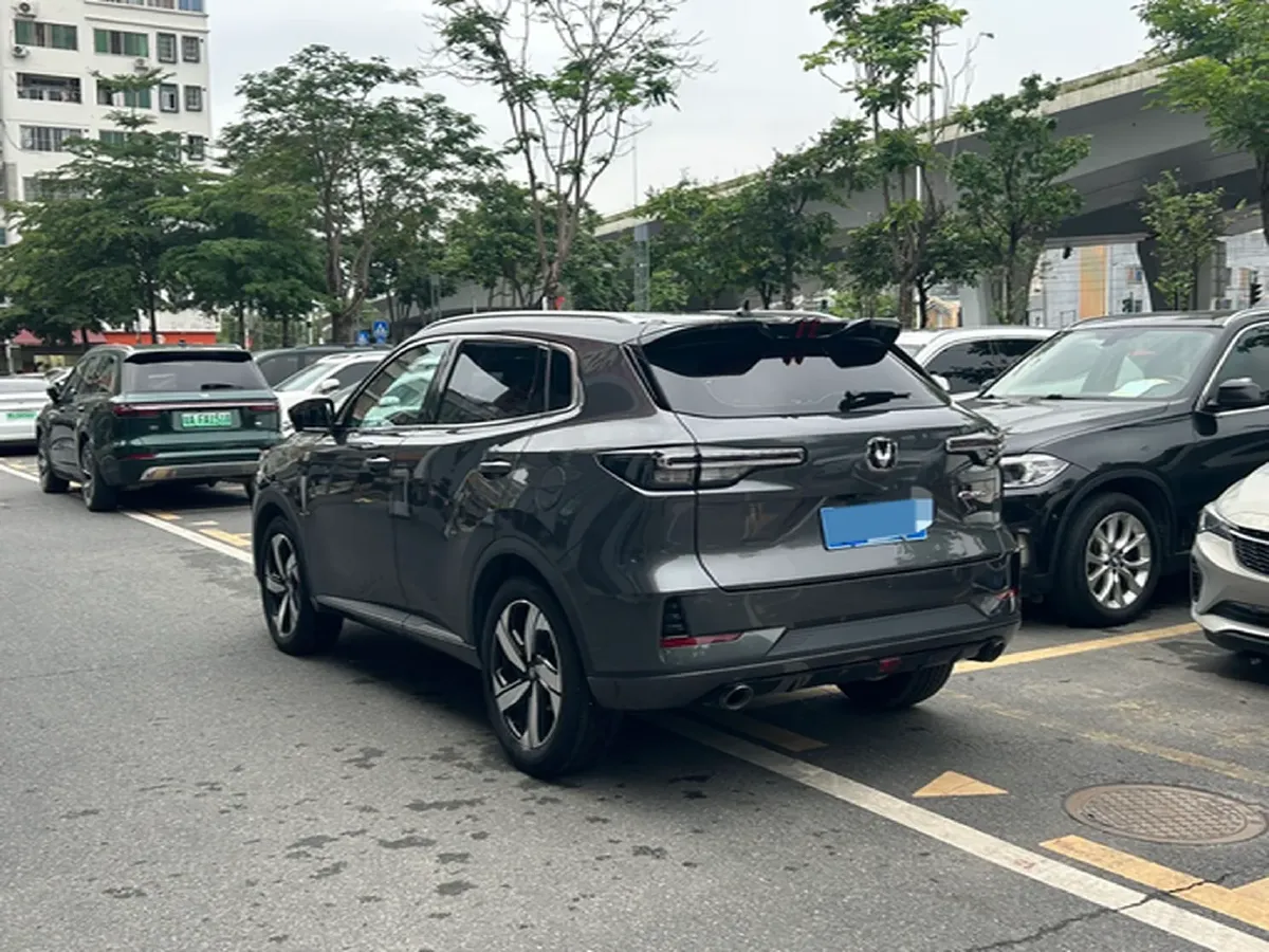 2024 ChangAn CS55 Plus 1.5T 188HP L4 7DCT,autocango,china used car exporter,china ev exporter,chinese used car exporter,chinese used ev exporter