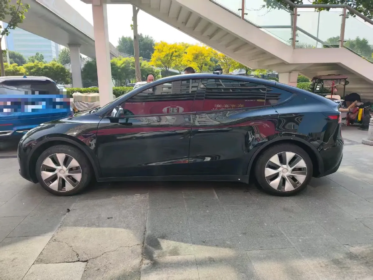 2022 Tesla Model Y BEV 60KWH,autocango,china used car exporter,china ev exporter,chinese used car exporter,chinese used ev exporter