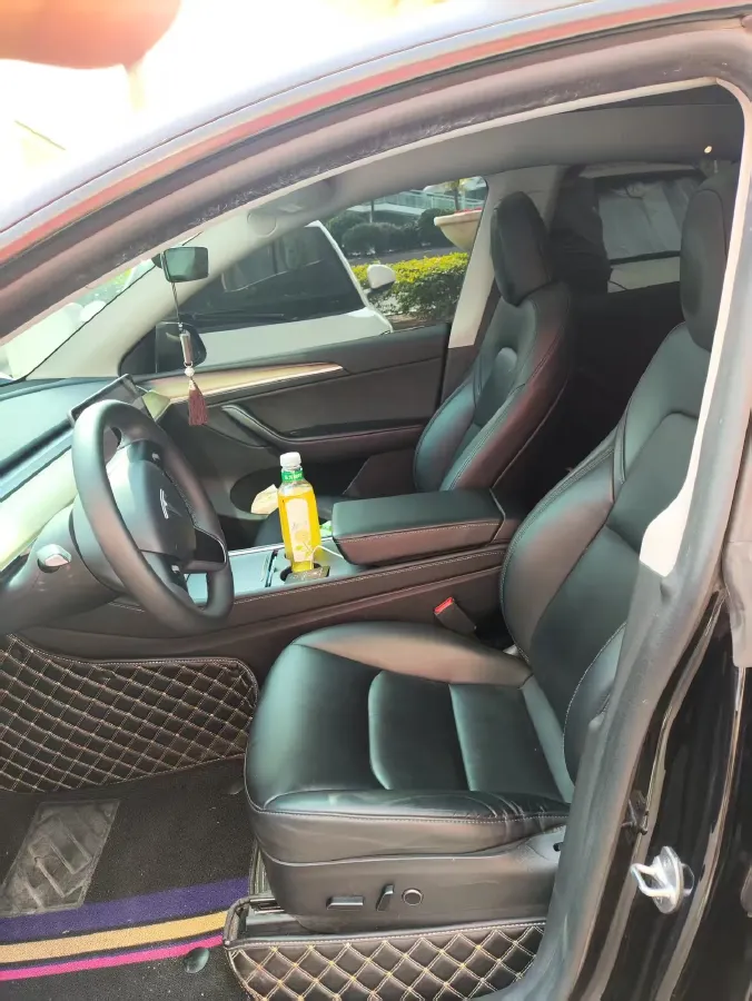 2022 Tesla Model Y BEV 60KWH,autocango,china used car exporter,china ev exporter,chinese used car exporter,chinese used ev exporter