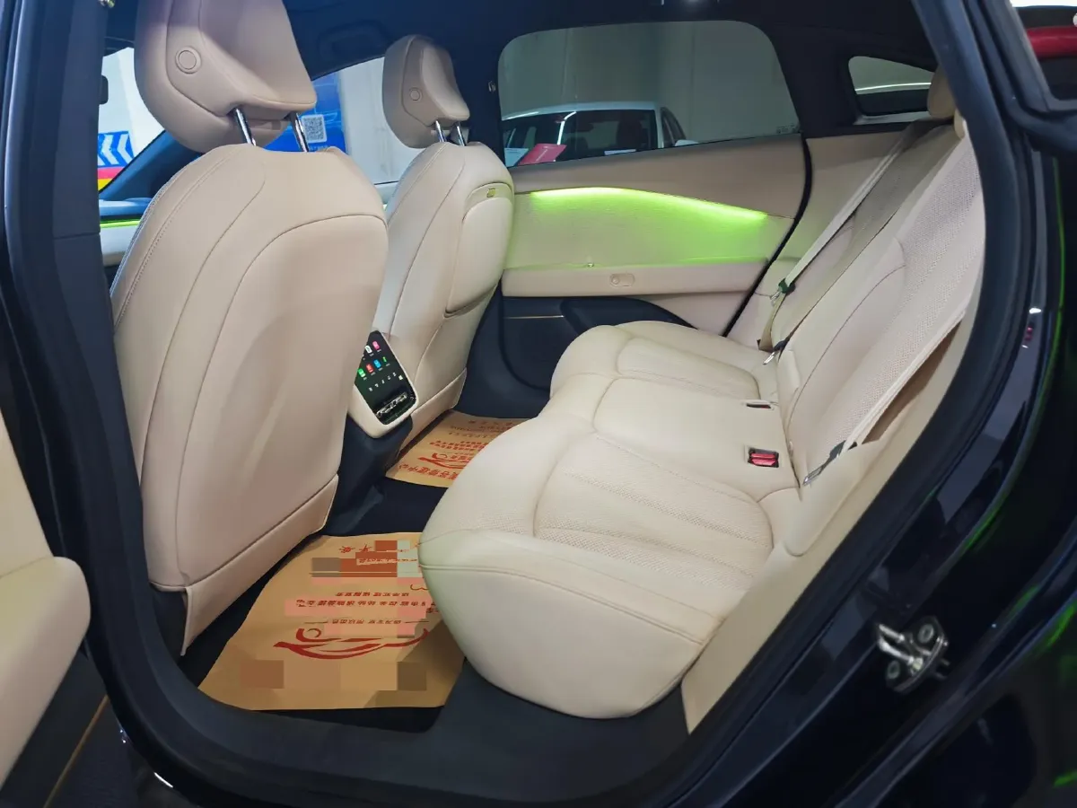 2024 Xpeng P7+ BEV 60.7KWH,autocango,china used car exporter,china ev exporter,chinese used car exporter,chinese used ev exporter