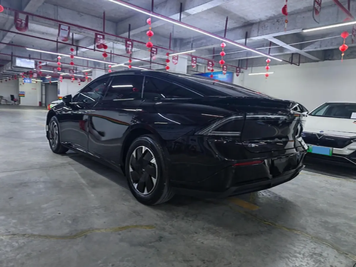 2024 Xpeng P7+ BEV 60.7KWH,autocango,china used car exporter,china ev exporter,chinese used car exporter,chinese used ev exporter