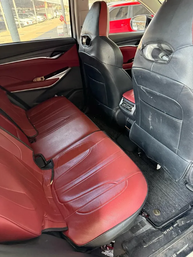 2020 ChangAn CS75 Plus 2.0T 233HP L4 8AT,autocango,china used car exporter,china ev exporter,chinese used car exporter,chinese used ev exporter