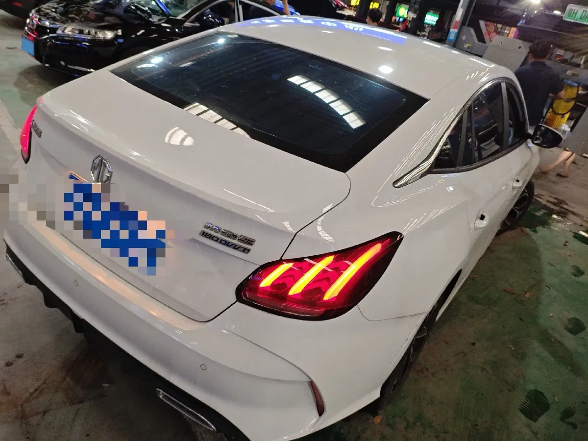 2023 MG 5 1.5L 129HP L4 5MT,autocango,china used car exporter,china ev exporter,chinese used car exporter,chinese used ev exporter