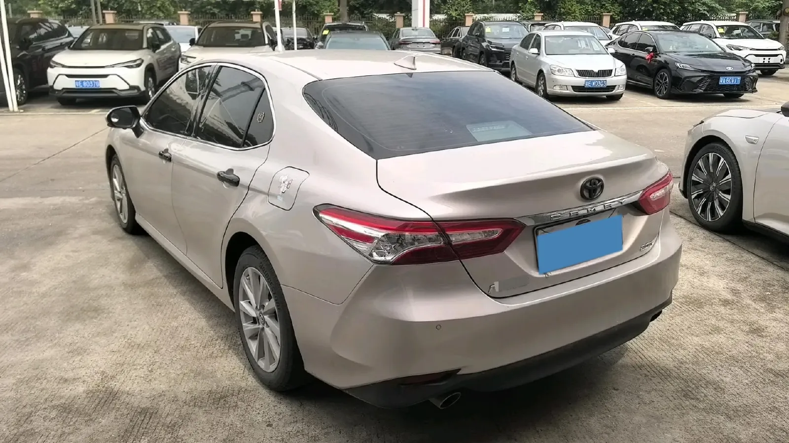 2021 Toyota Camry 2.0L 178HP L4 CVT,autocango,china used car exporter,china ev exporter,chinese used car exporter,chinese used ev exporter