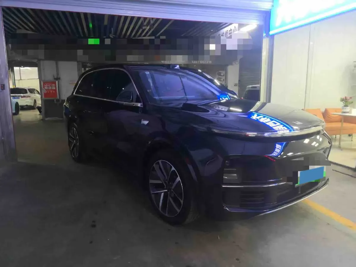 2023 Li L8 Range Extended 154HP REEV 40.9KWH,autocango,china used car exporter,china ev exporter,chinese used car exporter,chinese used ev exporter