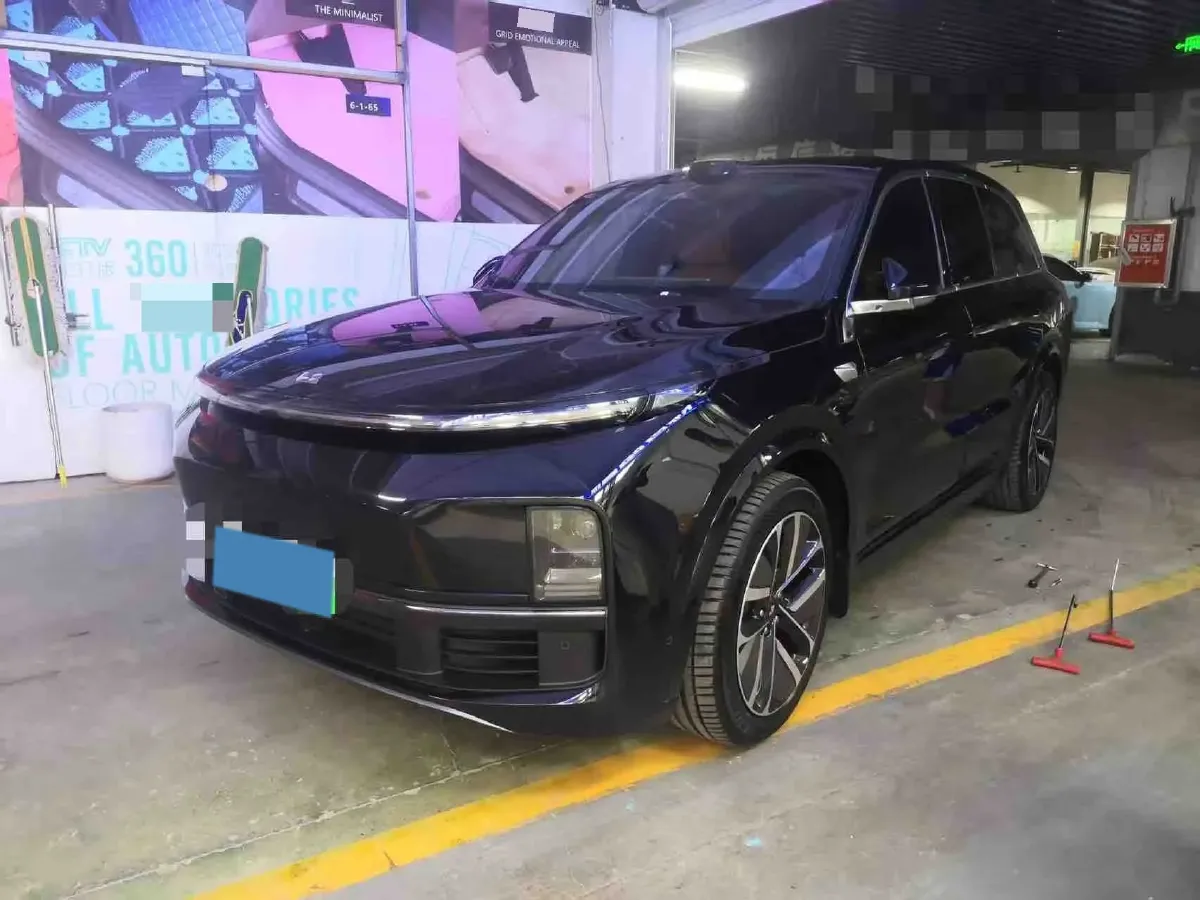 2023 Li L8 Range Extended 154HP REEV 40.9KWH,autocango,china used car exporter,china ev exporter,chinese used car exporter,chinese used ev exporter