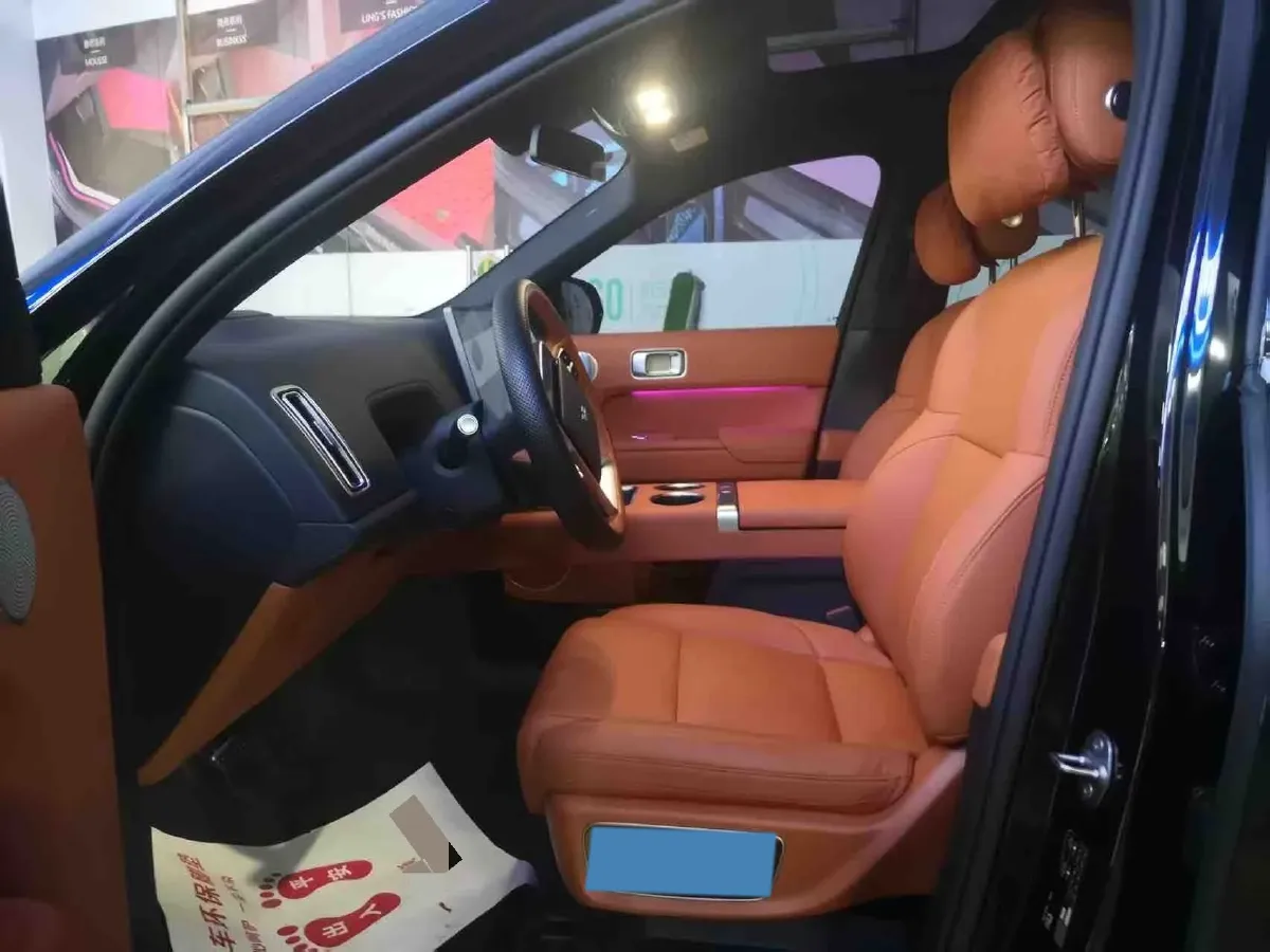 2023 Li L8 Range Extended 154HP REEV 40.9KWH,autocango,china used car exporter,china ev exporter,chinese used car exporter,chinese used ev exporter