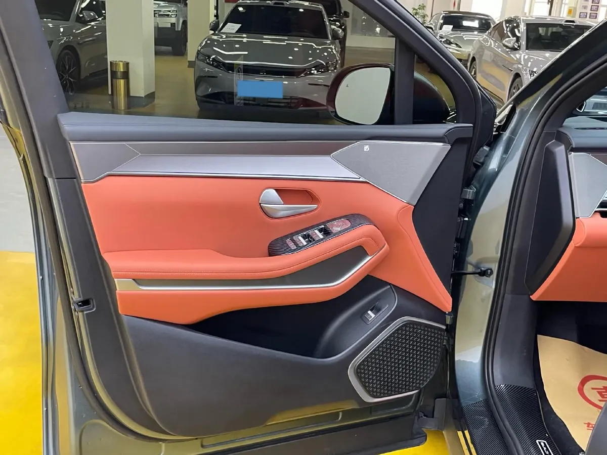 2025 BYD TangL 1.5T 156HP L4 E-CVT PHEV,autocango,china used car exporter,china ev exporter,chinese used car exporter,chinese used ev exporter