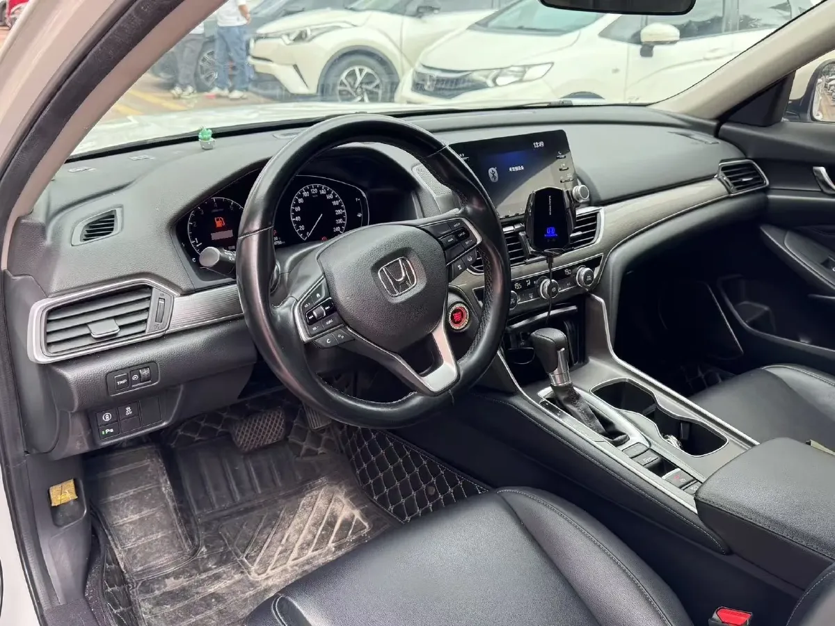 2021 Honda Accord 1.5T 194HP L4 CVT,autocango,china used car exporter,china ev exporter,chinese used car exporter,chinese used ev exporter
