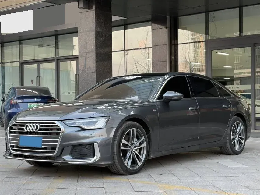 2020 Audi A6L 2.0T 190HP L4 7DCT,autocango,china used car exporter,china ev exporter,chinese used car exporter,chinese used ev exporter
