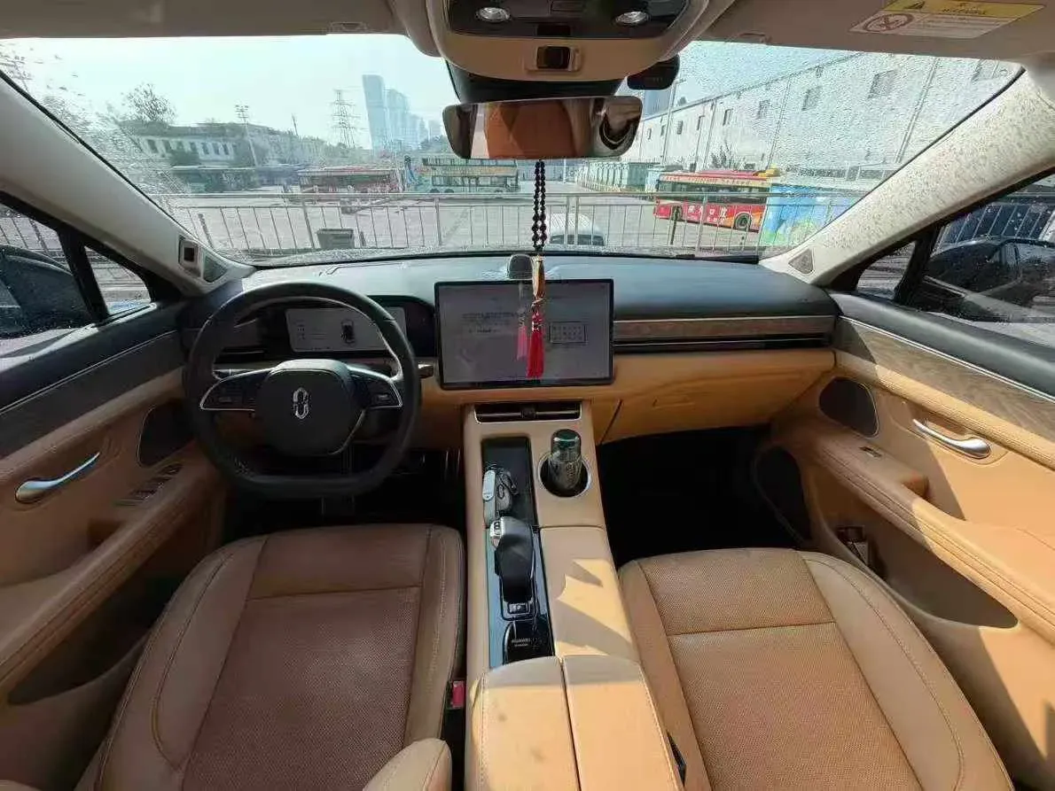 2022 Infiniti Q50L 2.0T 211HP L4 7AT,autocango,china used car exporter,china ev exporter,chinese used car exporter,chinese used ev exporter