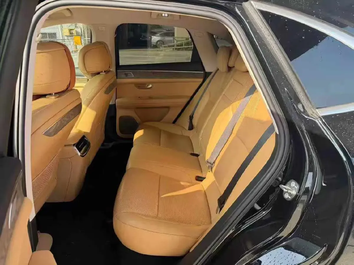 2022 Infiniti Q50L 2.0T 211HP L4 7AT,autocango,china used car exporter,china ev exporter,chinese used car exporter,chinese used ev exporter