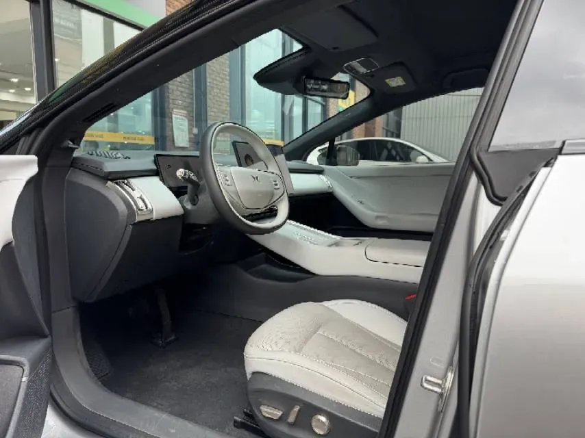 2024 Xpeng P7+ BEV 60.7KWH,autocango,china used car exporter,china ev exporter,chinese used car exporter,chinese used ev exporter