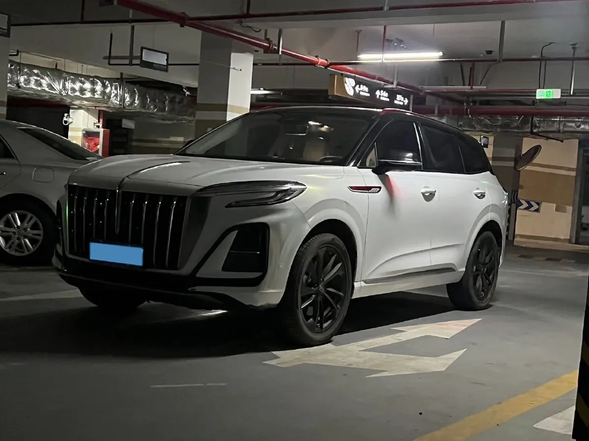 2023 HongQi HS3 2.0T 252HP L4 8AT,autocango,china used car exporter,china ev exporter,chinese used car exporter,chinese used ev exporter