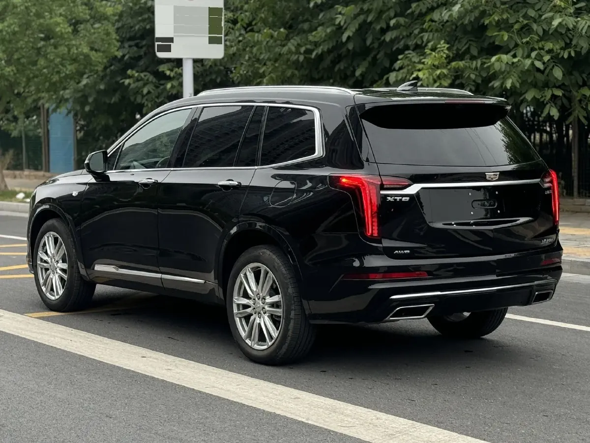 2022 Cadillac XT6 2.0T 237HP L4 9AT,autocango,china used car exporter,china ev exporter,chinese used car exporter,chinese used ev exporter