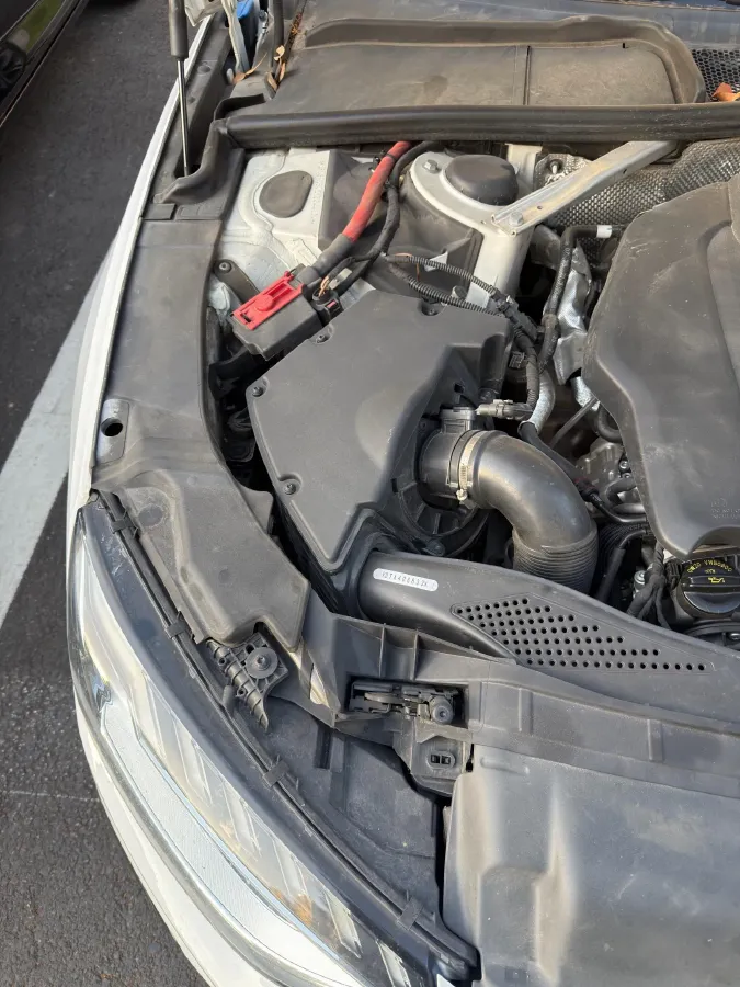 2022 Audi A4L 2.0T 190HP L4 7DCT,autocango,china used car exporter,china ev exporter,chinese used car exporter,chinese used ev exporter