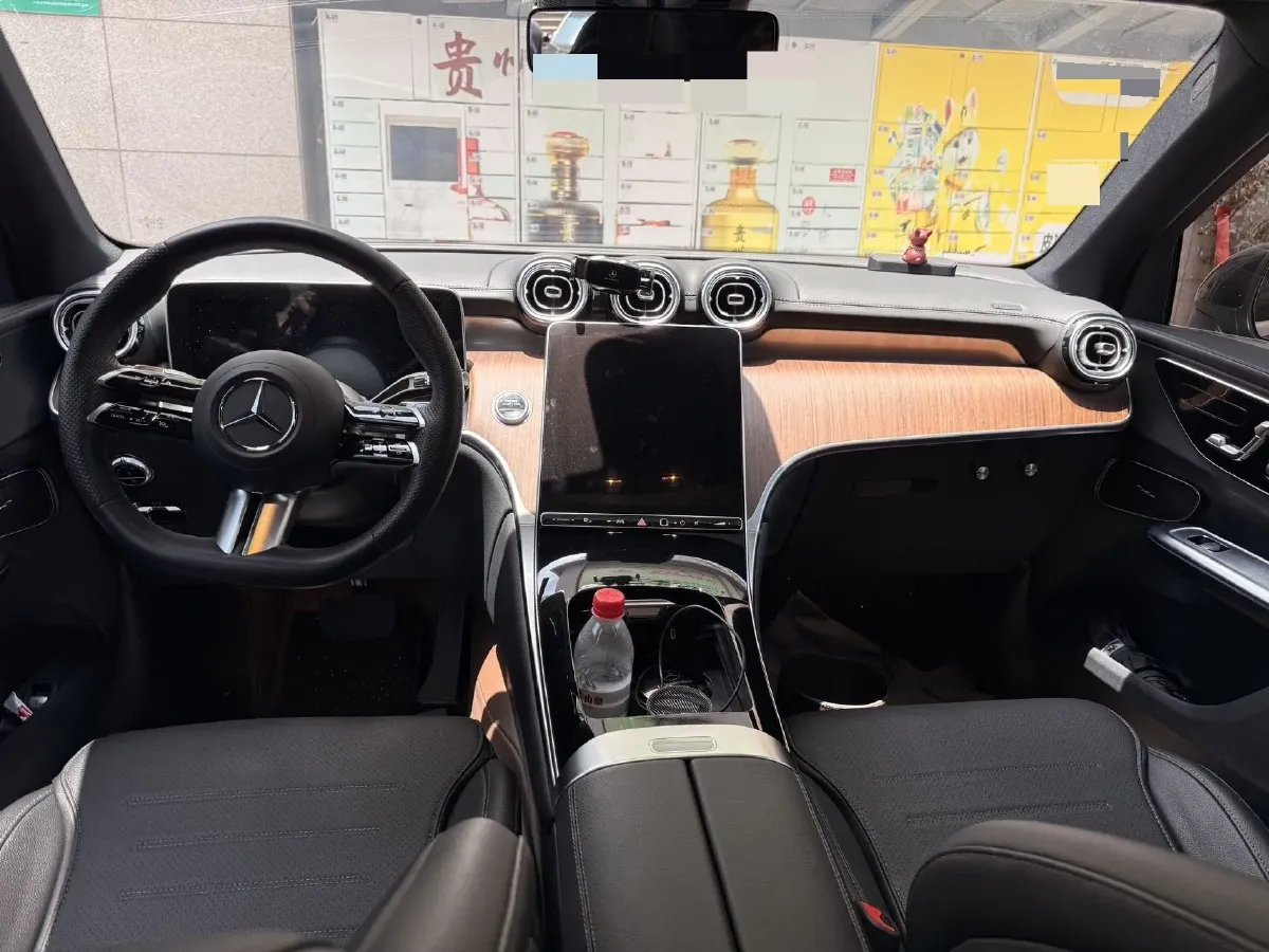 2024 Mercedes-Benz GLC Class 2.0T 258HP L4 9AT,autocango,china used car exporter,china ev exporter,chinese used car exporter,chinese used ev exporter