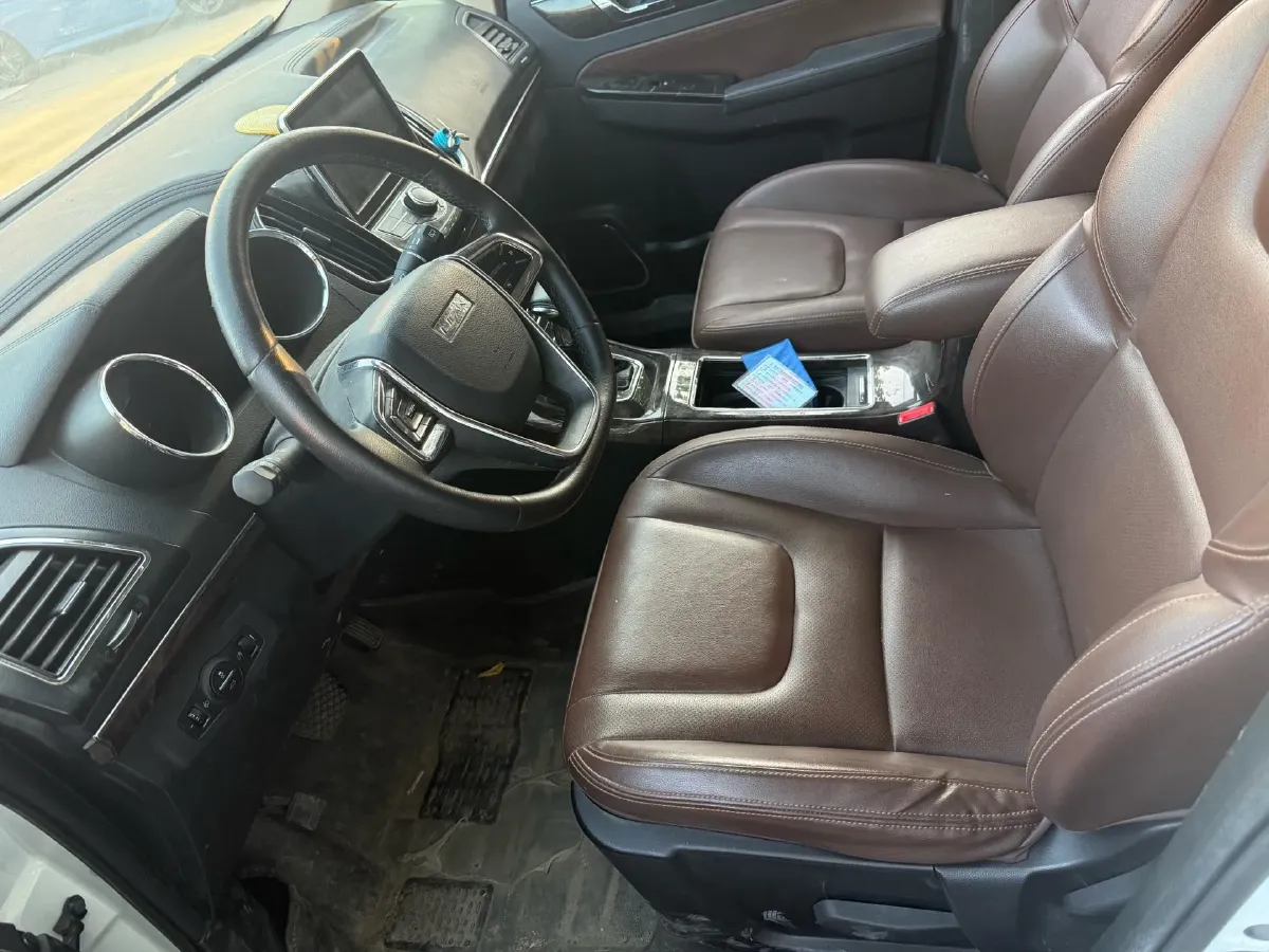 2017 LiFan XuanLang 2.0L 141HP L4 CVT,autocango,china used car exporter,china ev exporter,chinese used car exporter,chinese used ev exporter