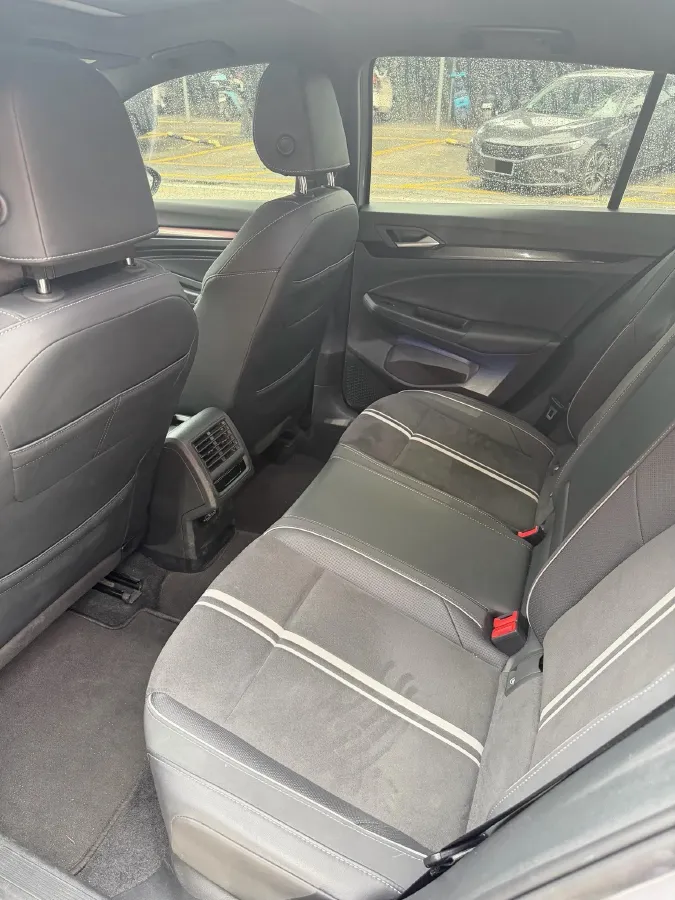 2021 Volkswagen Golf 1.4T 150HP L4 7DCT,autocango,china used car exporter,china ev exporter,chinese used car exporter,chinese used ev exporter