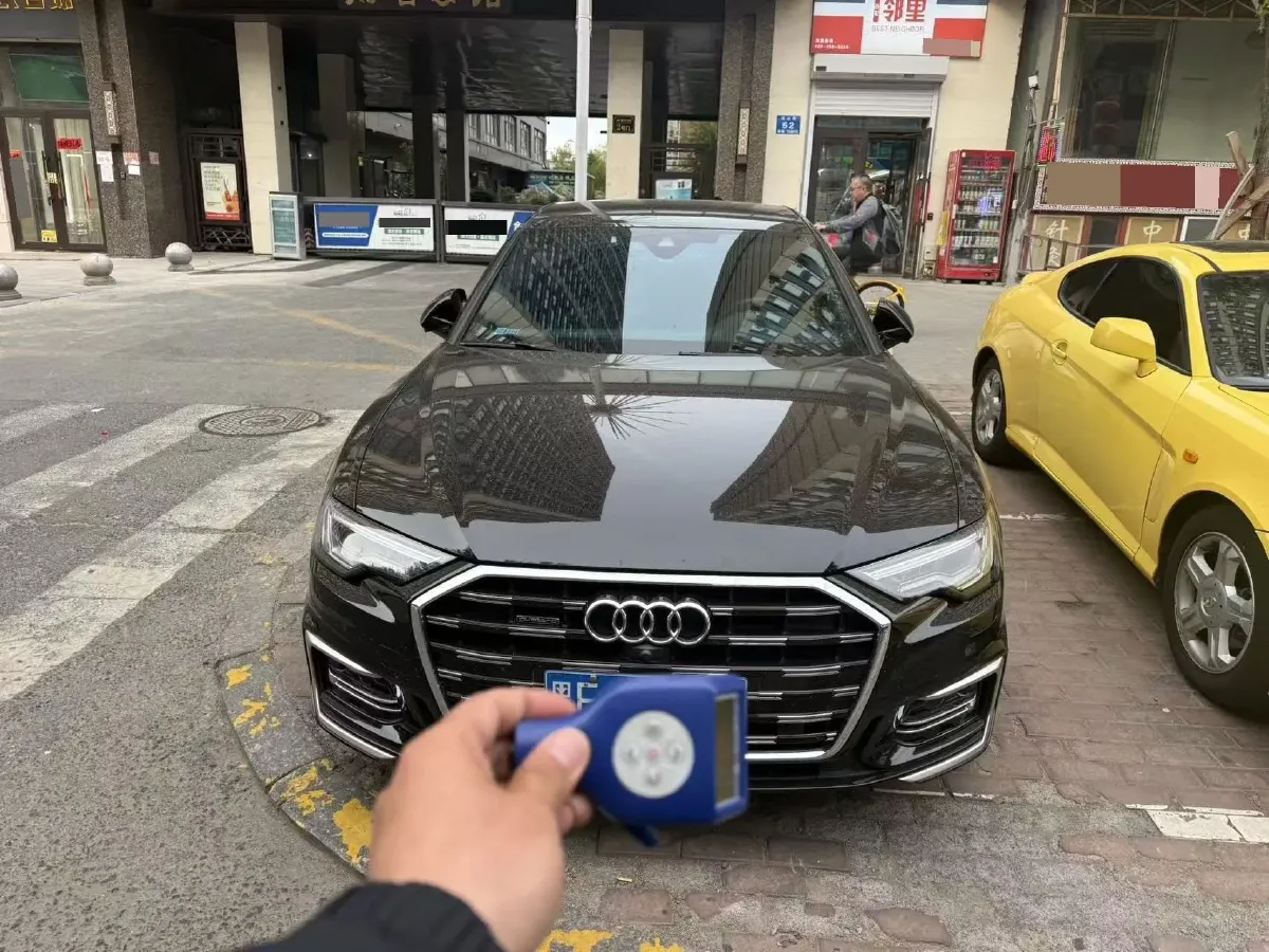 2023 Audi A6L 2.0T 245HP L4 7DCT,autocango,china used car exporter,china ev exporter,chinese used car exporter,chinese used ev exporter