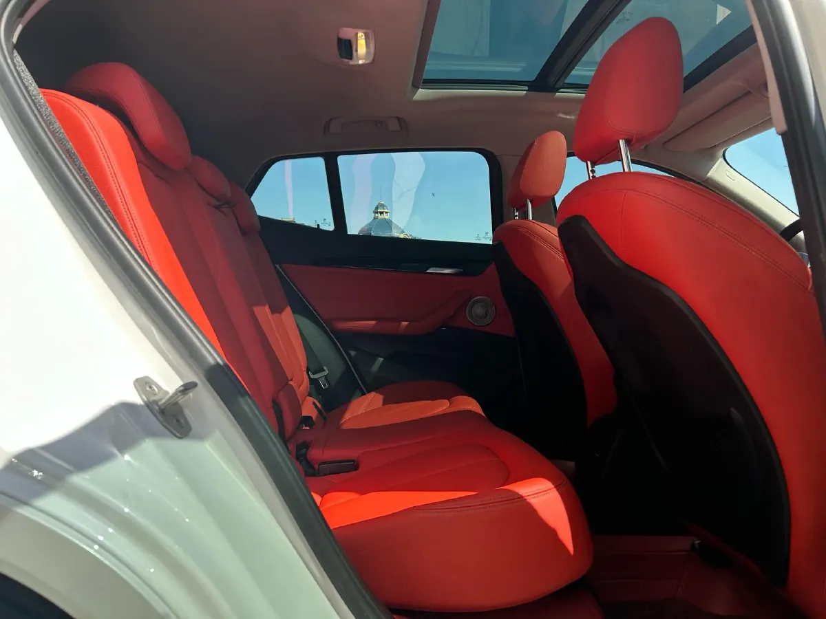 2022 BMW X2 2.0T 192HP L4 7DCT,autocango,china used car exporter,china ev exporter,chinese used car exporter,chinese used ev exporter