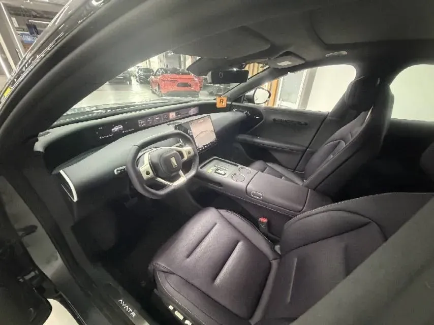 2024 Avatr 07 1.5T 156HP L4 REEV 39.05KWH,autocango,china used car exporter,china ev exporter,chinese used car exporter,chinese used ev exporter