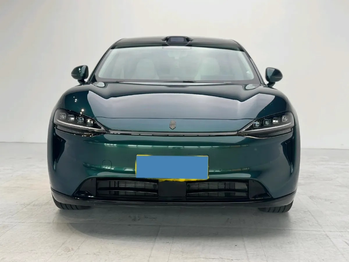 2026 Luxeed R7 REEV 156HP REEV,autocango,china used car exporter,china ev exporter,chinese used car exporter,chinese used ev exporter