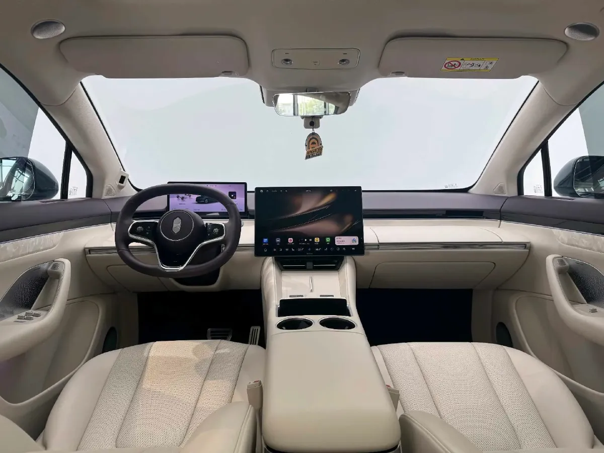 2026 Luxeed R7 REEV 156HP REEV,autocango,china used car exporter,china ev exporter,chinese used car exporter,chinese used ev exporter