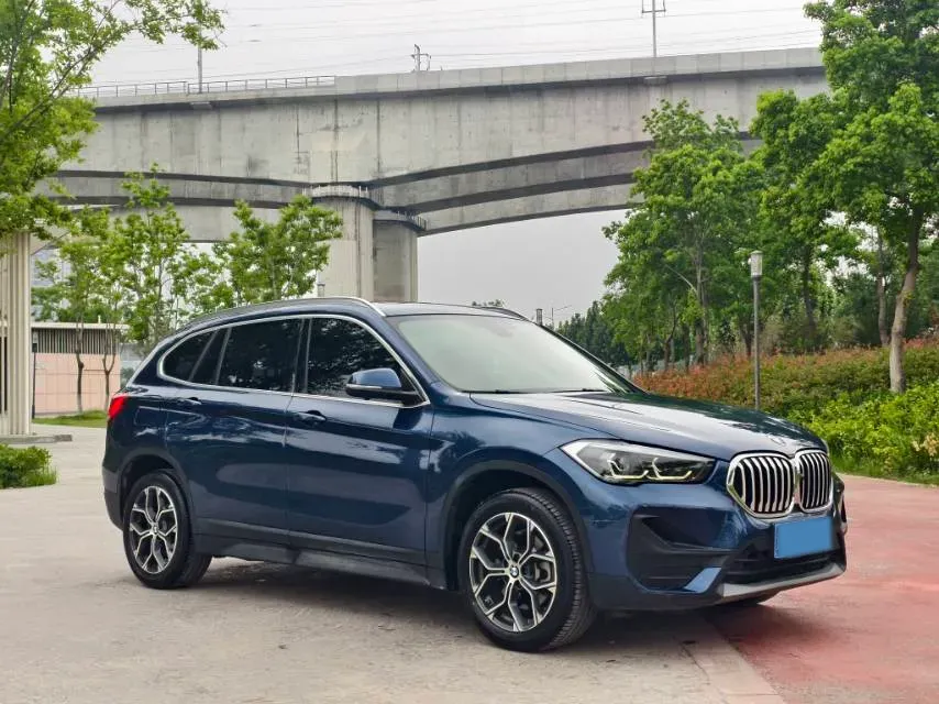 2021 BMW X1 2.0T 192HP L4 7DCT,autocango,china used car exporter,china ev exporter,chinese used car exporter,chinese used ev exporter