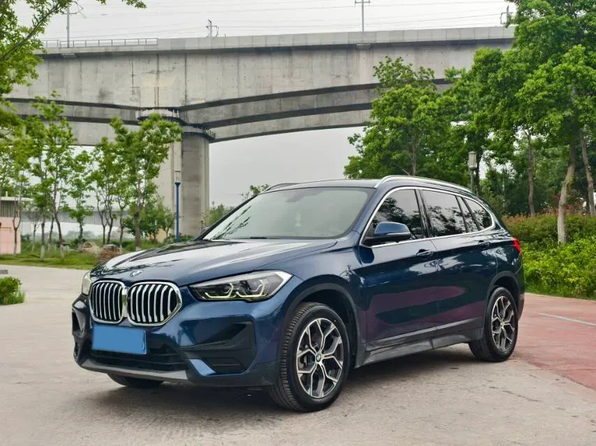 2021 BMW X1 2.0T 192HP L4 7DCT,autocango,china used car exporter,china ev exporter,chinese used car exporter,chinese used ev exporter