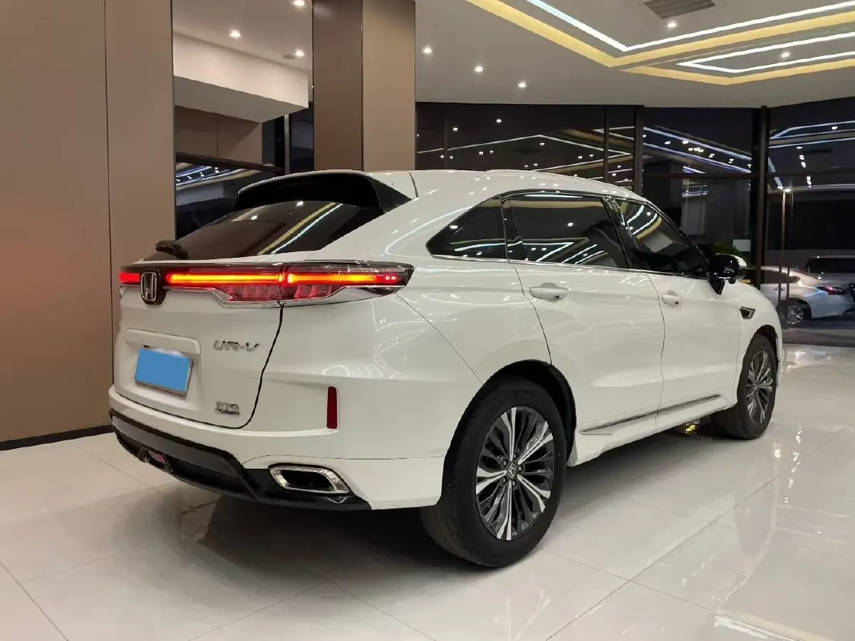 2020 Honda UR-V 2.0T 272HP L4 9AT,autocango,china used car exporter,china ev exporter,chinese used car exporter,chinese used ev exporter