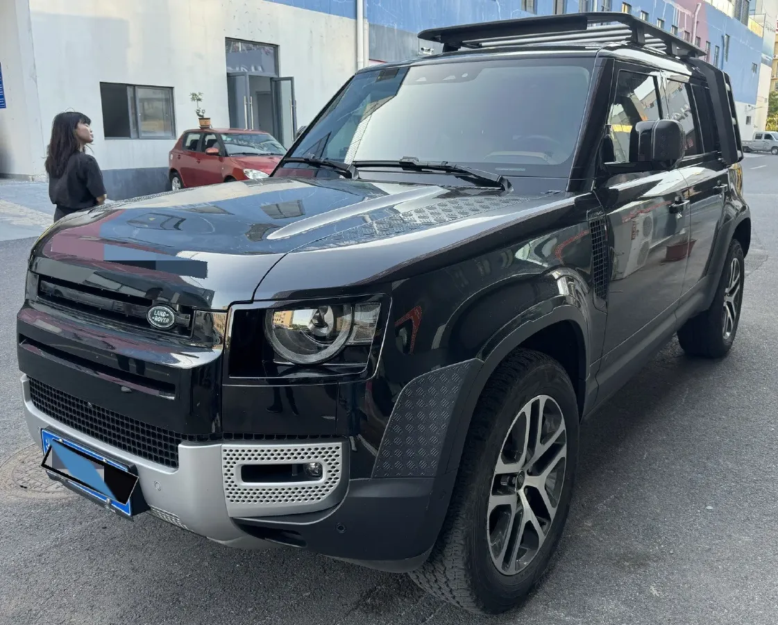 2024 Land Rover Defender 3.0T 400HP L6 8AT,autocango,china used car exporter,china ev exporter,chinese used car exporter,chinese used ev exporter