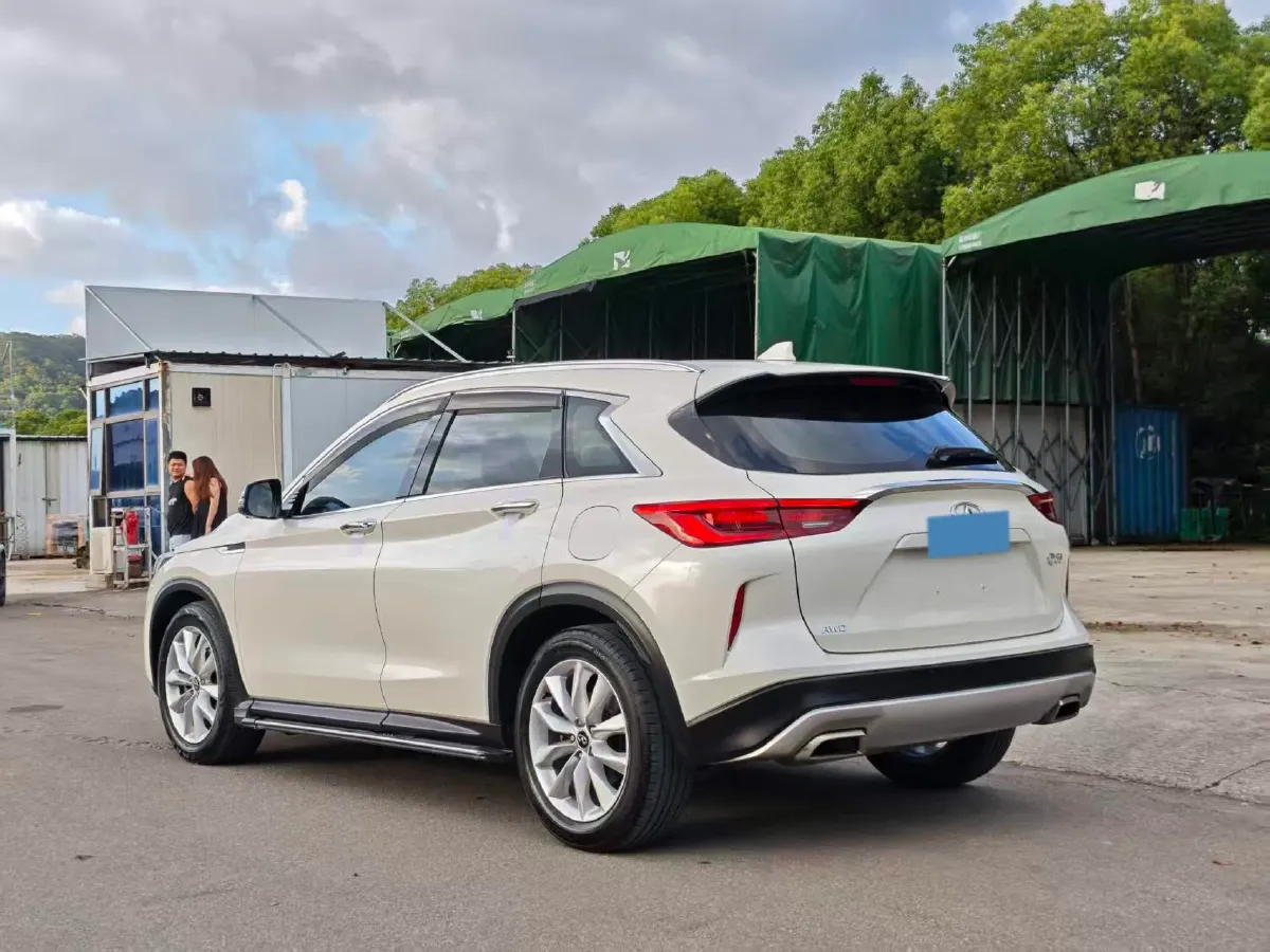 2018 Mitsubishi Pajero 3.0L 174HP V6 5AT,autocango,china used car exporter,china ev exporter,chinese used car exporter,chinese used ev exporter