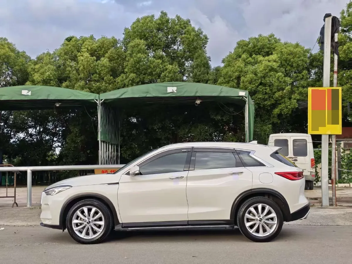 2018 Mitsubishi Pajero 3.0L 174HP V6 5AT,autocango,china used car exporter,china ev exporter,chinese used car exporter,chinese used ev exporter
