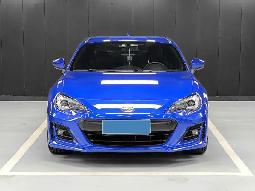2019 Ford Focus 2.3T 280HP L4 6MT,autocango,china used car exporter,china ev exporter,chinese used car exporter,chinese used ev exporter
