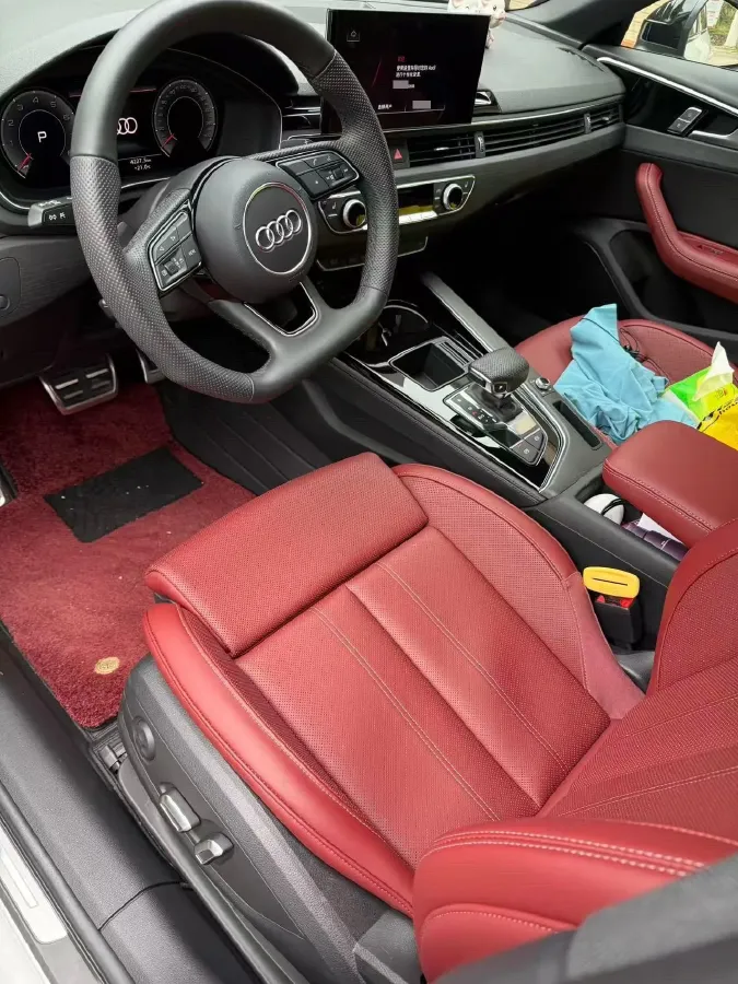2023 Audi A4L 2.0T 190HP L4 7DCT,autocango,china used car exporter,china ev exporter,chinese used car exporter,chinese used ev exporter