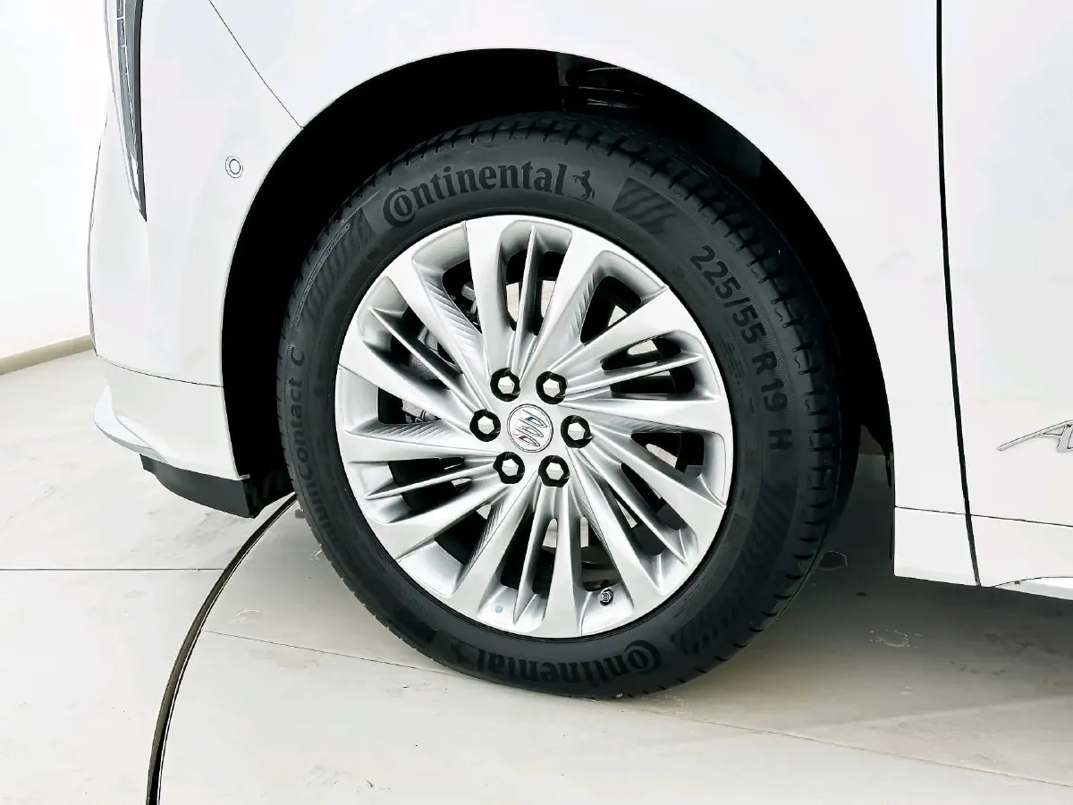 2023 Buick Century 2.0T 237HP L4 9AT,autocango,china used car exporter,china ev exporter,chinese used car exporter,chinese used ev exporter