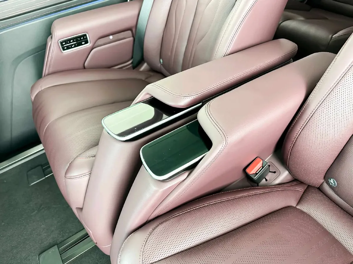 2023 Buick Century 2.0T 237HP L4 9AT,autocango,china used car exporter,china ev exporter,chinese used car exporter,chinese used ev exporter