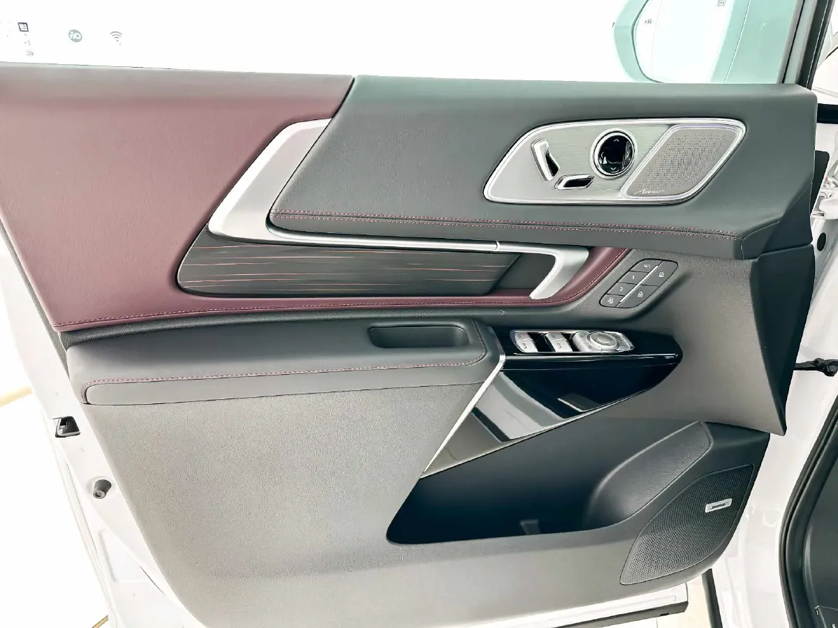 2023 Buick Century 2.0T 237HP L4 9AT,autocango,china used car exporter,china ev exporter,chinese used car exporter,chinese used ev exporter