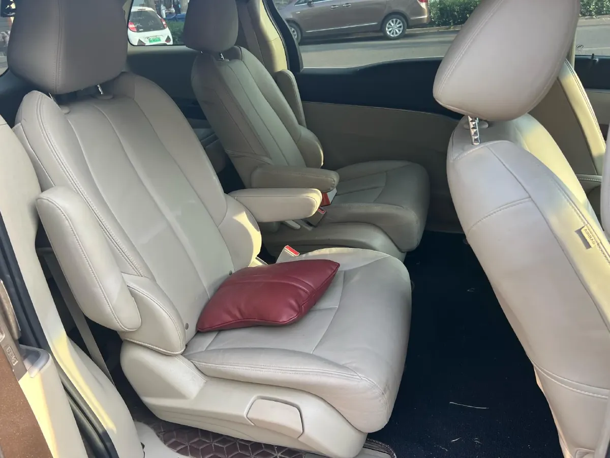2018 Buick GL8 2.0T 260HP L4 6AT,autocango,china used car exporter,china ev exporter,chinese used car exporter,chinese used ev exporter