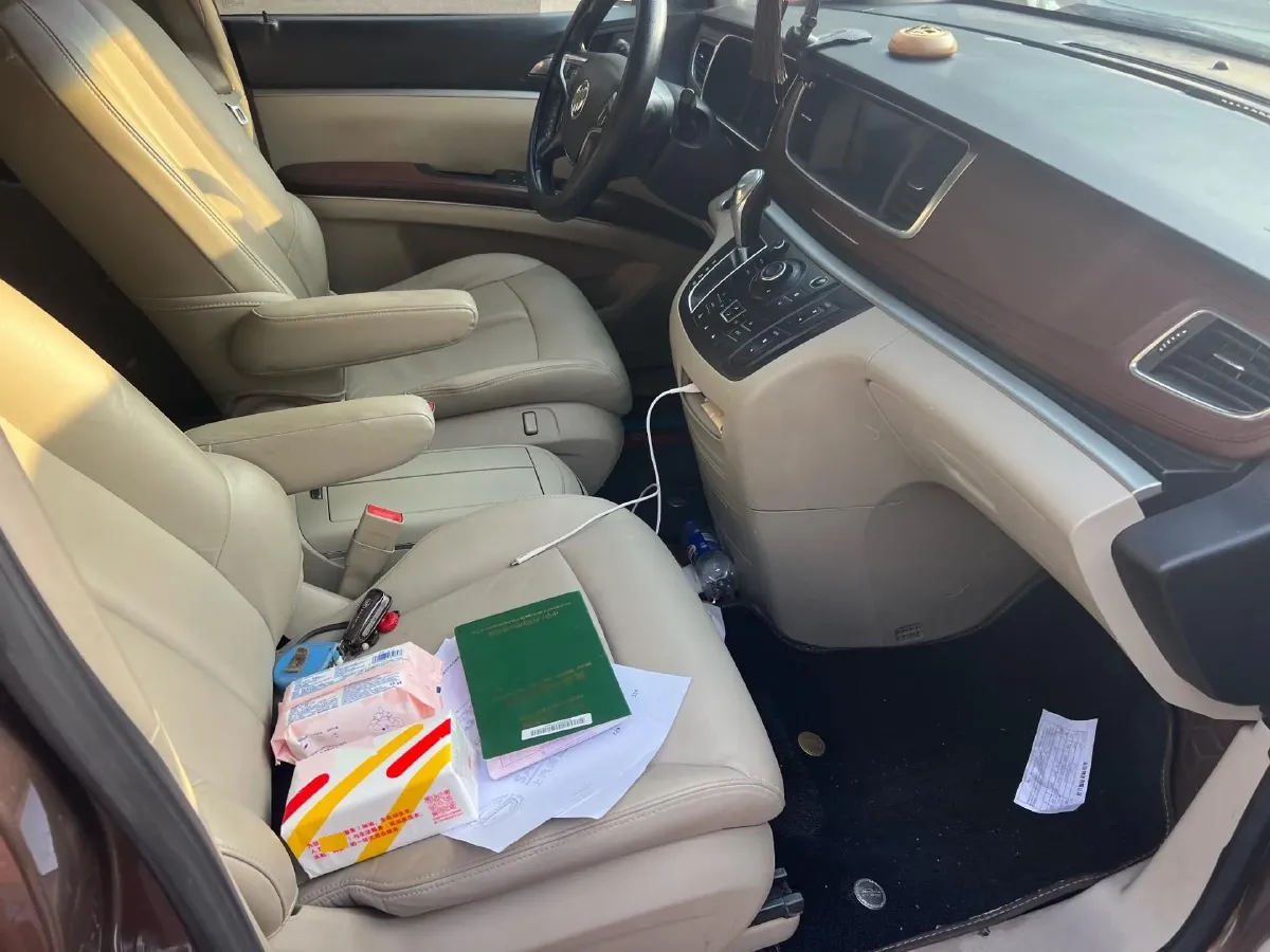 2018 Buick GL8 2.0T 260HP L4 6AT,autocango,china used car exporter,china ev exporter,chinese used car exporter,chinese used ev exporter