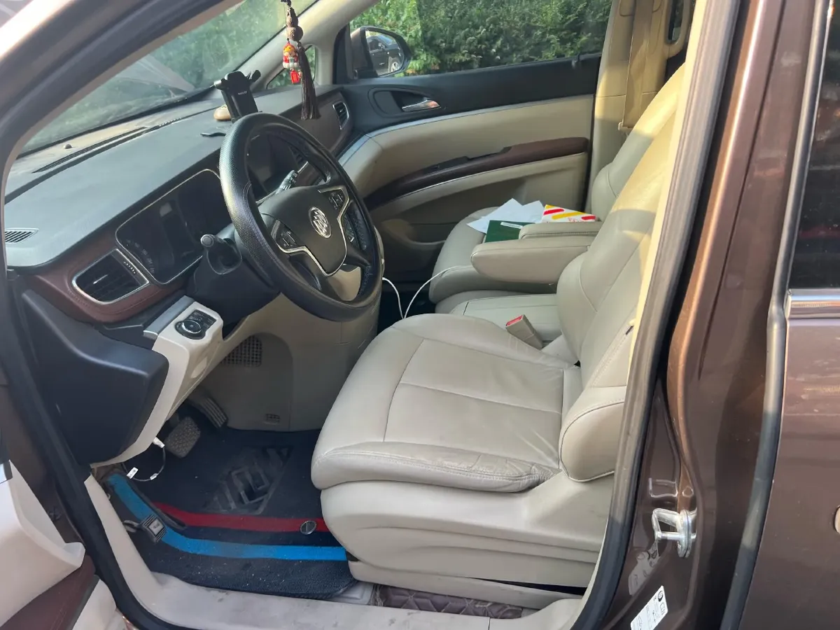 2018 Buick GL8 2.0T 260HP L4 6AT,autocango,china used car exporter,china ev exporter,chinese used car exporter,chinese used ev exporter